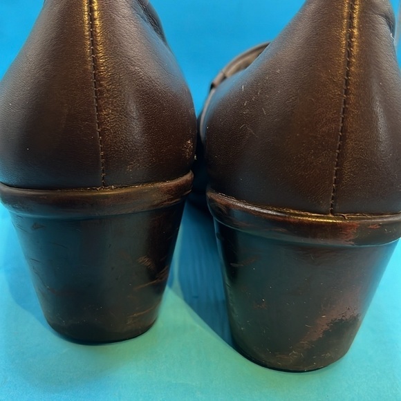 Naturalizer Women Electron Loafer, brown leather size 8.5 women’s - Picture 3 of 6